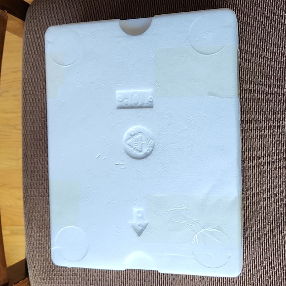 SO-CAL Speed Shop Belly Tanker 1:18 scale - Picture 10 of 16